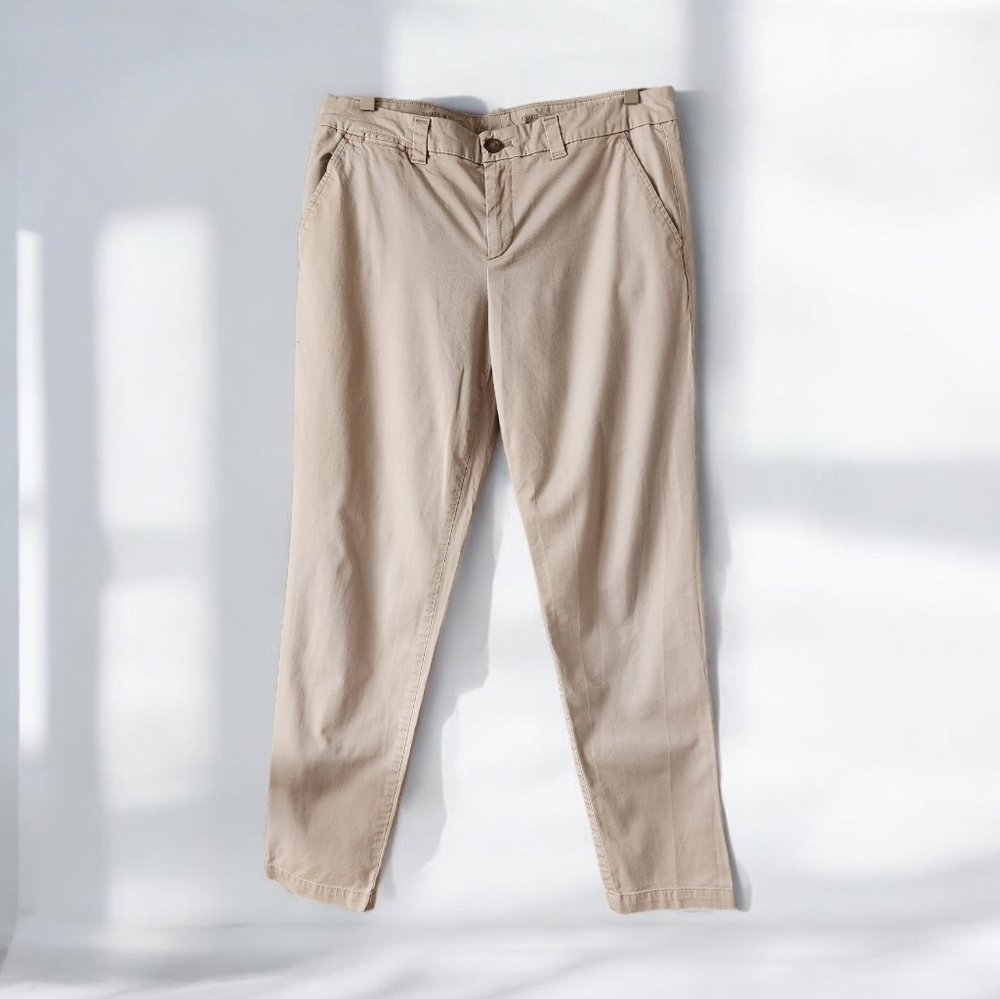 Vintage GAP Neutral/Beige Khaki Straight Cut Pants